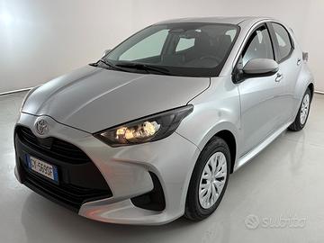 TOYOTA Yaris IV 2020 - Yaris 1.5h Active