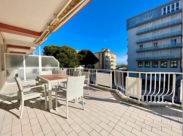 Jesolo lido super terrazza piazza Aurora