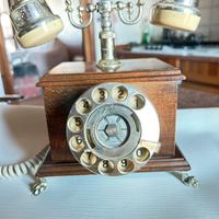 Telefono antico