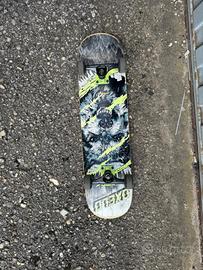 skateboard e monopattino