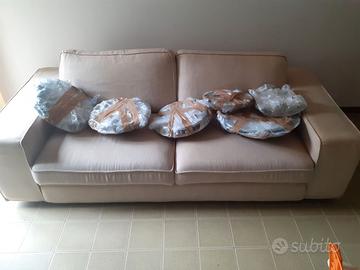 DIVANO - LETTO CHATEAU D'AX COME NUOVO