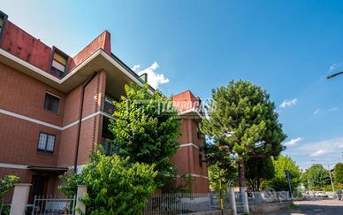 Spazioso appartamento con 3 camere, doppi servizi