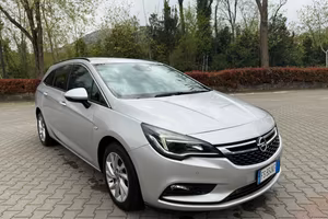 Opel Astra 1.6 CDTi 136CV automatica promo WEEKEND