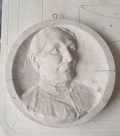 scultura in gesso di Enrico Girbafranti Don Bosco