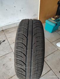 pneumatici invernali 185/55/16 TOYO SnowProx S943