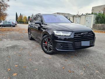 Audi Q7 3.0 TDI 272 CV Black Line — Catena fatta,