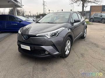 Toyota C-HR 1.8H ECVT Active 2WD