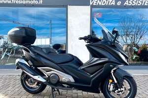 KYMCO AK 550 2022 +BLOCCALO CON ACCONTO