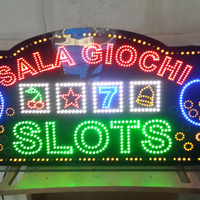 Insegna pubblicitaria slots sala giochi vintage