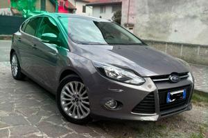 Ford Focus 1.6 EcoBoost 150 CV – 10/2011 – 127.000