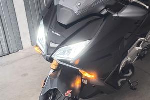 Honda Forza 750