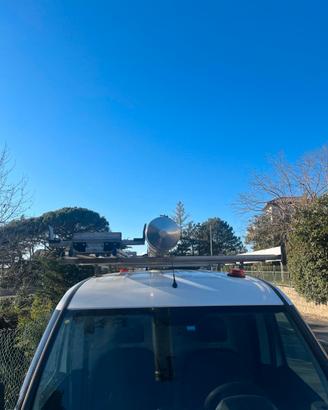 Porta scale e porta aste per auto