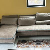 DIVANO CON CHAISE LONGUE