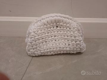 borsa bianca fatta a mano