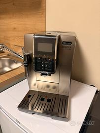 Macchina del caffe De Longhi