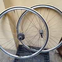 Coppia ruote da corsa 