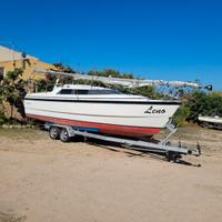 Barca 7,90 mt, 50Cv, 6 letti, bagno, carrello