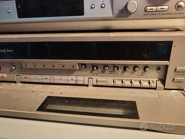 Videoregistratore SUPER VHS Mitsubishi