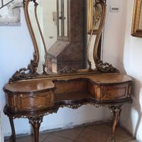 petineuse toeletta antica