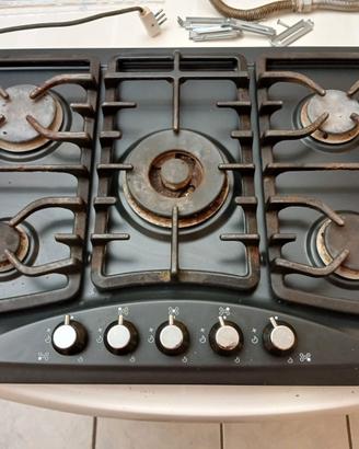 puano cottura gas 5 fuochi