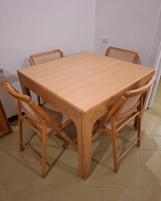 set tavolo massello e sedie paglia di Vienna