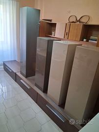 Parete attrezzata