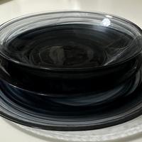 Set 18 piatti in vetro sfumato nero