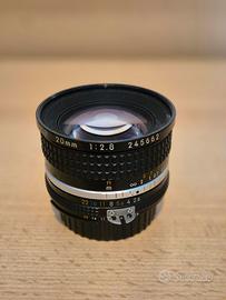 Nikon 20mm f/2.8 Ai-S 
