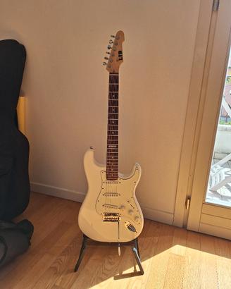 Esp Ltd st  213 stratocaster SSS