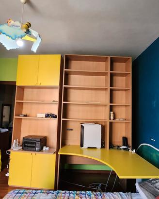 Libreria con scrivania 