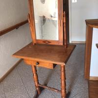 Mobili stile classico