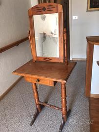 Mobili stile classico