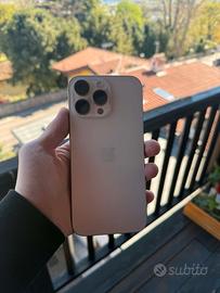 Vende  iphone 16 Pro Max 256gb Colore gold sabbia