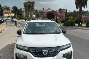 AUTO DACIA SPRING FULL ELETTRICA 240 km autonomia