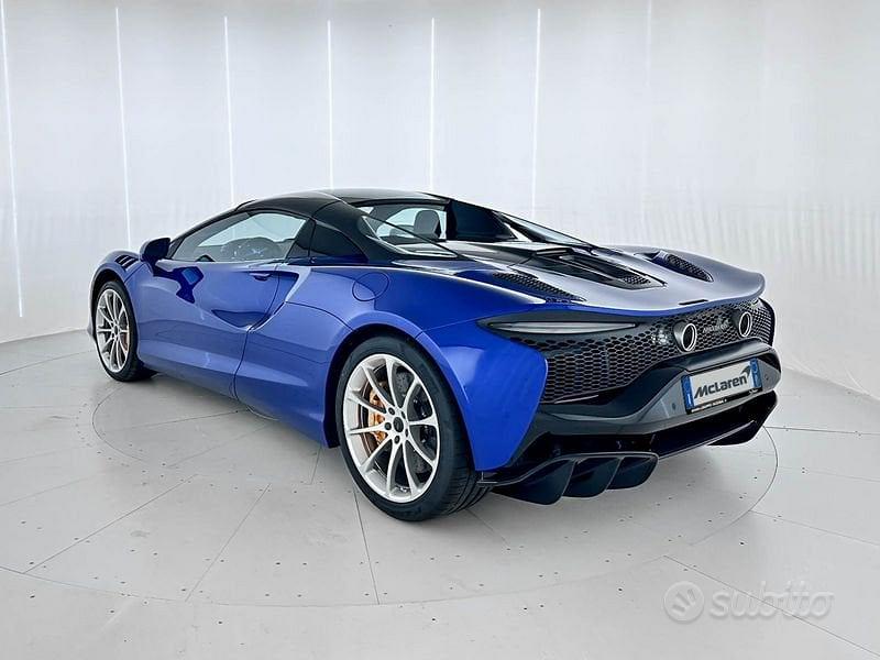 Mclaren Artura 2026 photo 5