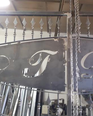 Cancello in ferro battuto compreso cancelletto