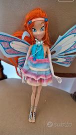 Winx Bloom   Enchantix  del 2004 da Collezione