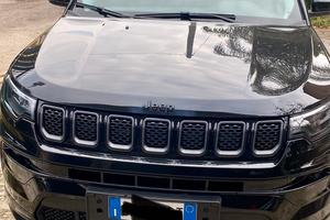 Jeep Compass 1500 130cv Full Black Ibrida