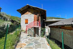 CASA SEMINDIPENDENTE A RUBIANA