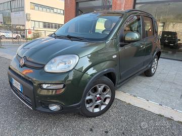 Fiat Panda 1.3 MJT 16V DPF 4x4 Climbing