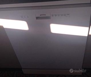 lavastoviglie smeg bianca