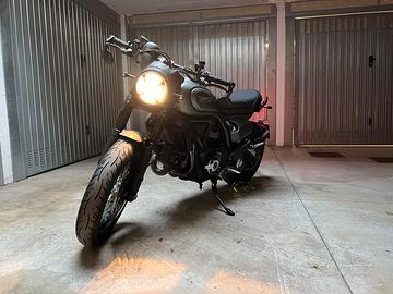 Scrambler nightshift