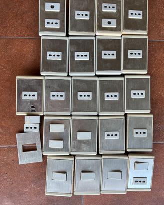 Materiale elettrico