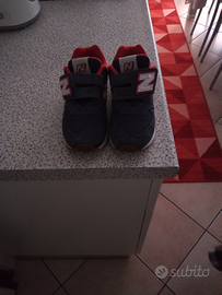 Scarpe da bambina new balance usate pochissimo