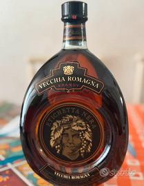 Brandy vecchia romagna etichetta nera