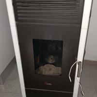 Stufa a pellet Cadel 