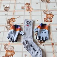 guanti piu calze ciclismo pissei uae