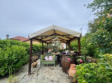 VILLA A SCHIERA A SANT'OLCESE