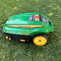 John Deere Tango serie 2 Robot tagliaerba