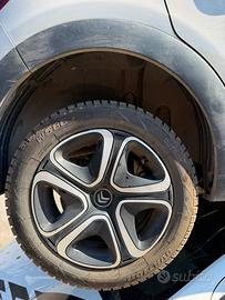 4 GOMME INVERNALI COMPLETE DI CERCHI